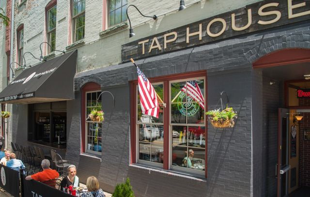 tap house location web