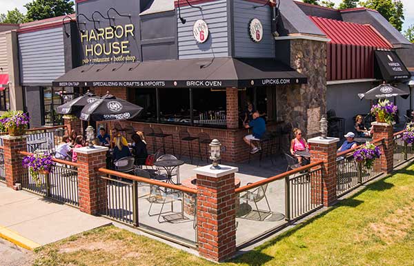 upick6 location harbor house